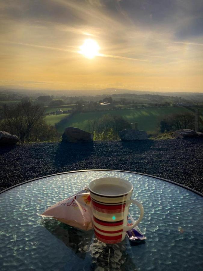 キャッスルウェラン Hillhead Country Retreatヴィラ エクステリア 写真