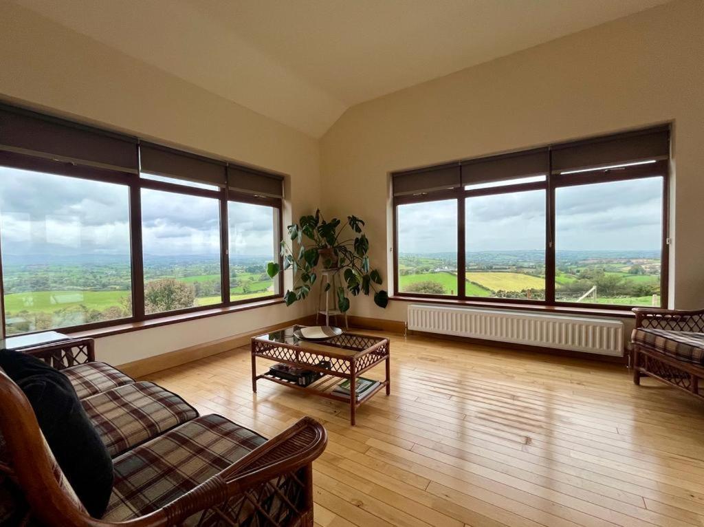 キャッスルウェラン Hillhead Country Retreatヴィラ エクステリア 写真